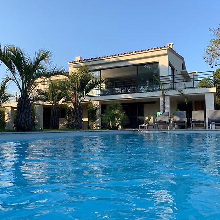 Villa Macalia Pietrosella Exterior photo